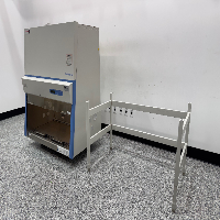 Thermo 1300 Series A2 4' BioSafety Cabinet image 1